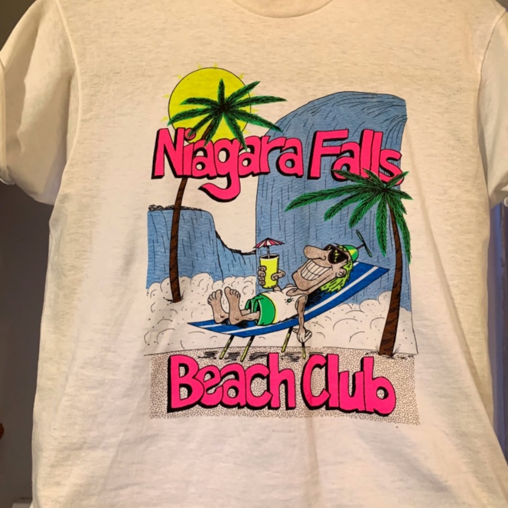 Niagara Falls neon tee shirt!!!